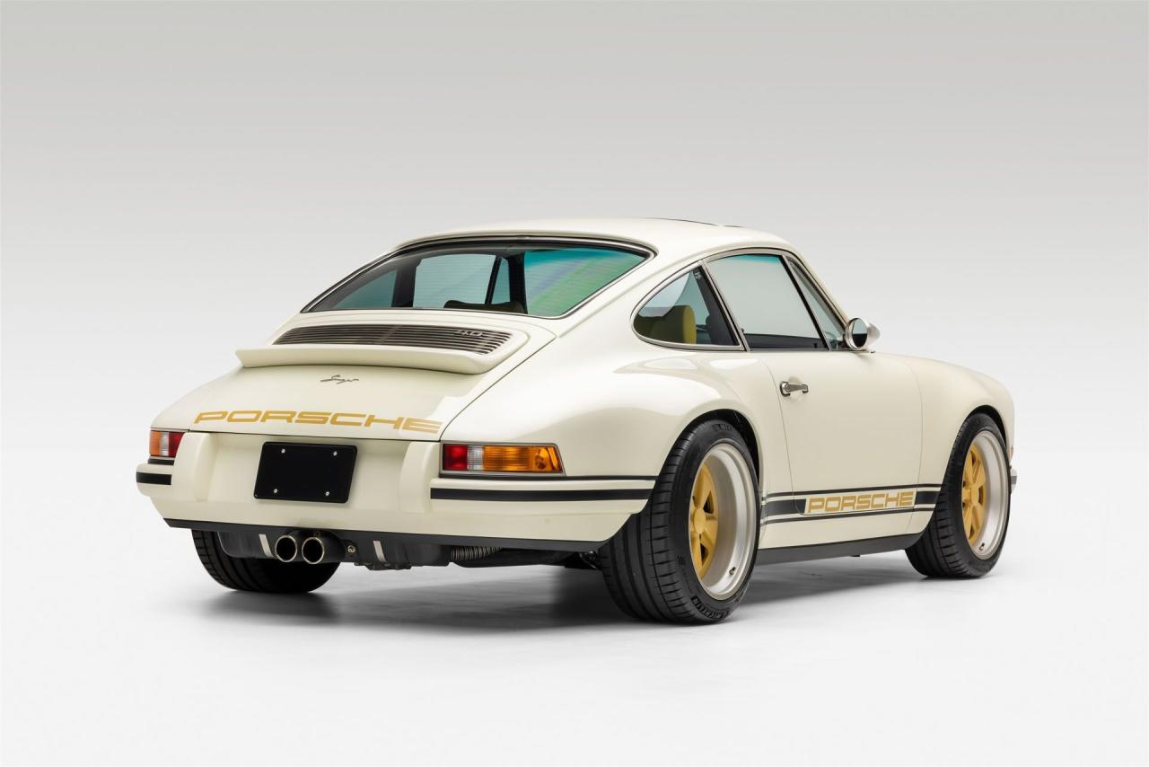 1990 Porsche 911 Reimagined by Singer