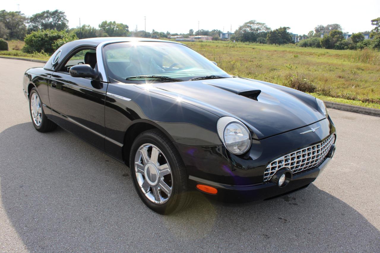 2005 Ford Thunderbird