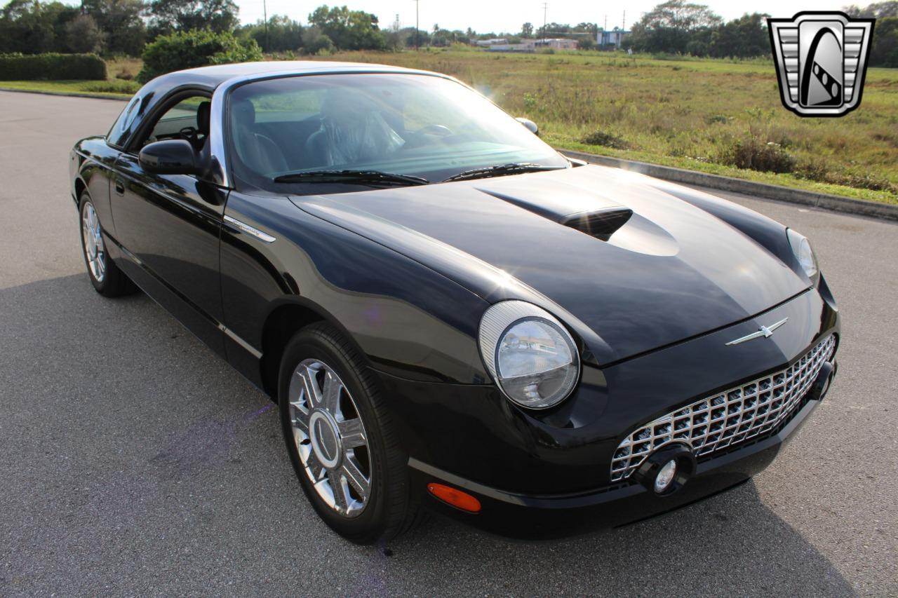 2005 Ford Thunderbird