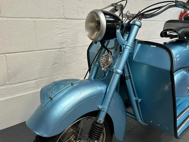 1952 ISO THERMO 125 SCOOTER