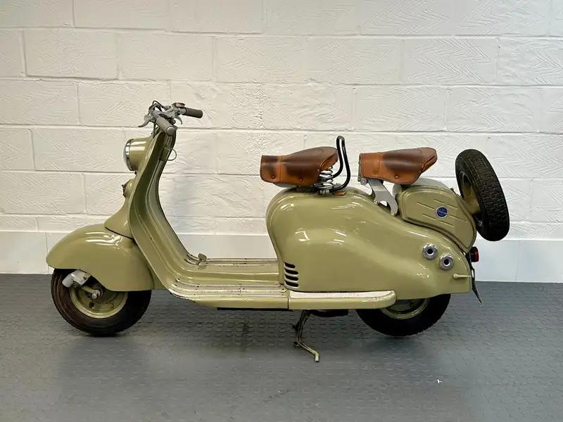 1951 Innocenti LAMBRETTA LC125