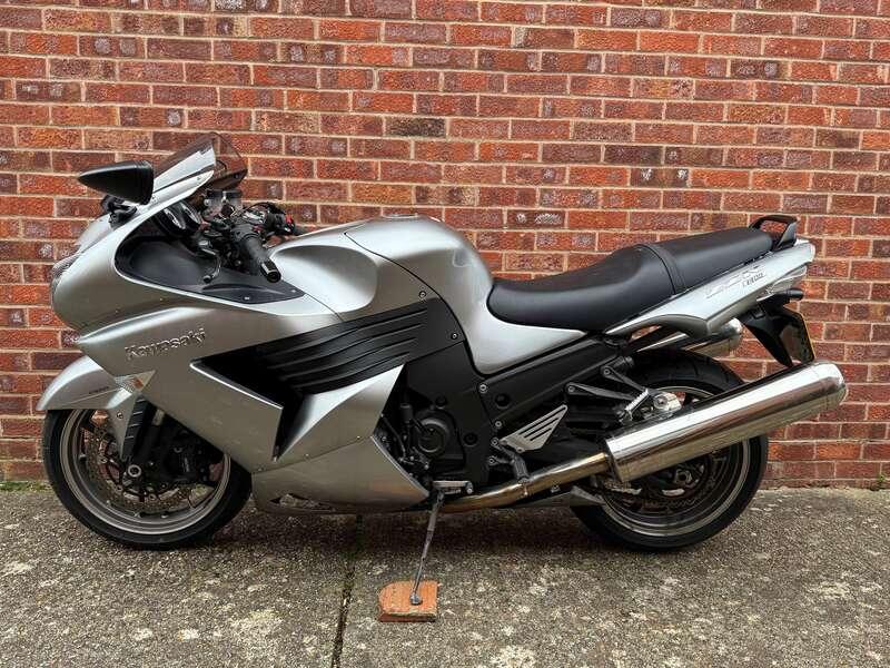 2009 Kawasaki ZZR1400 ABS