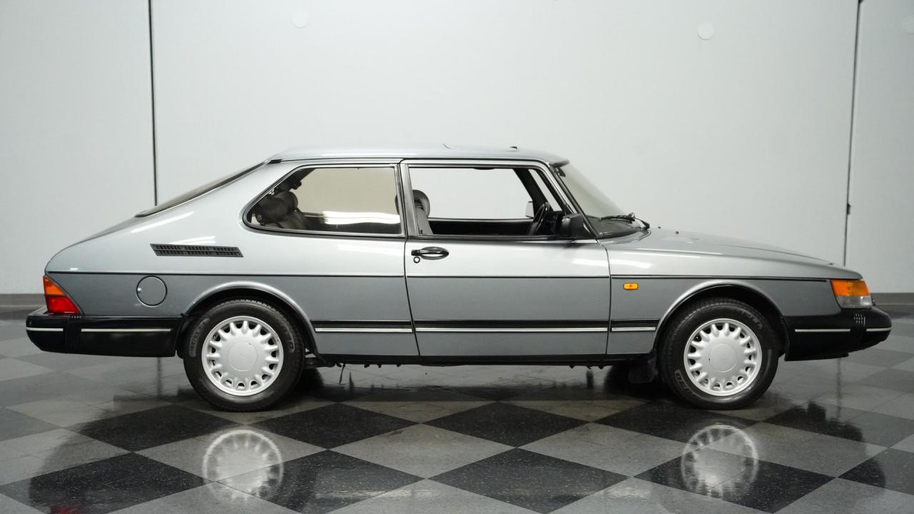 1993 Saab 900S