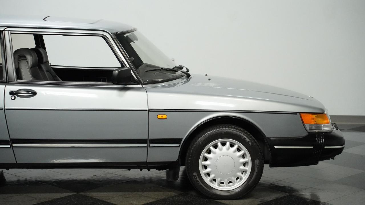 1993 Saab 900S