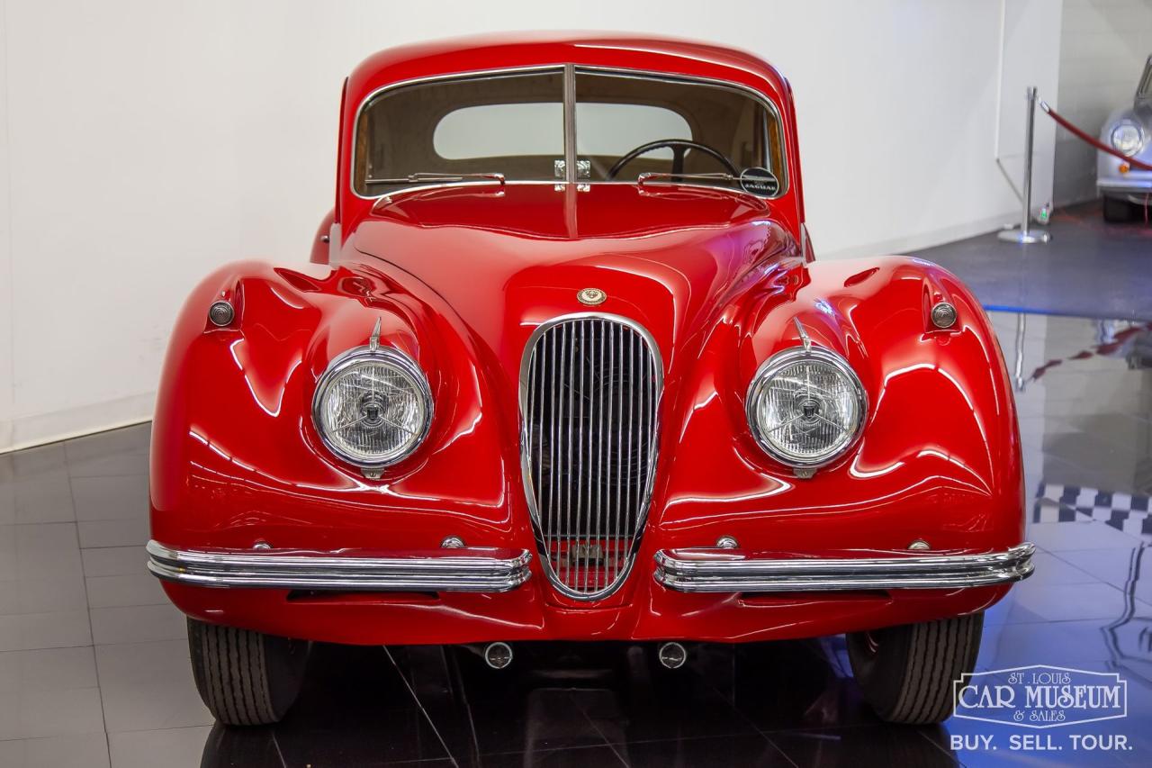 1952 Jaguar XK120 Fixed Head