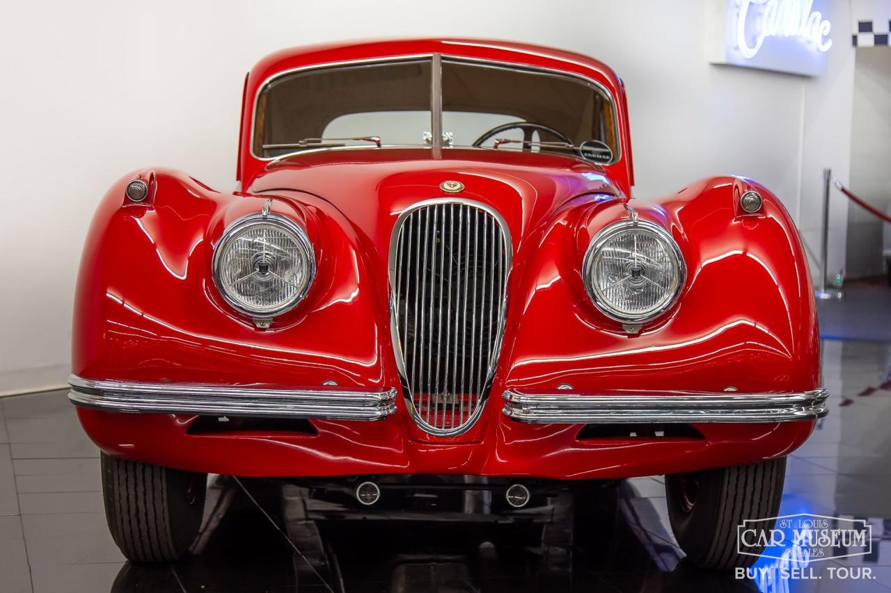 1952 Jaguar XK120 Fixed Head