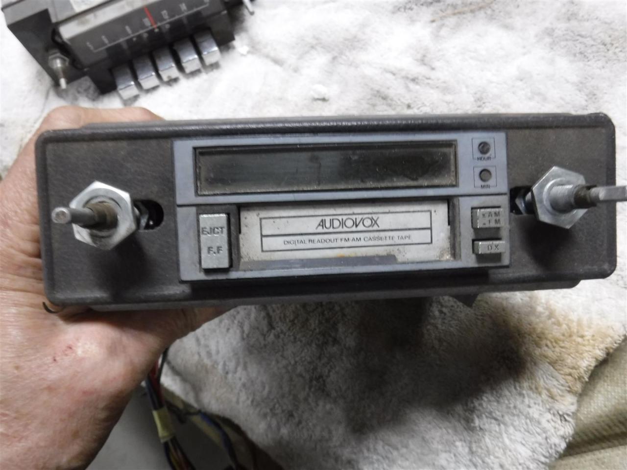 1960 Classic Car Radio radio&#039;&#039;s from 1930 - 1990