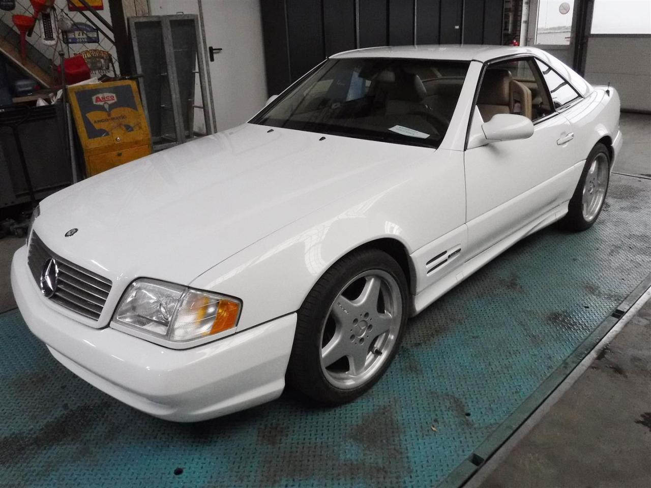 2000 Mercedes - Benz 500SL White