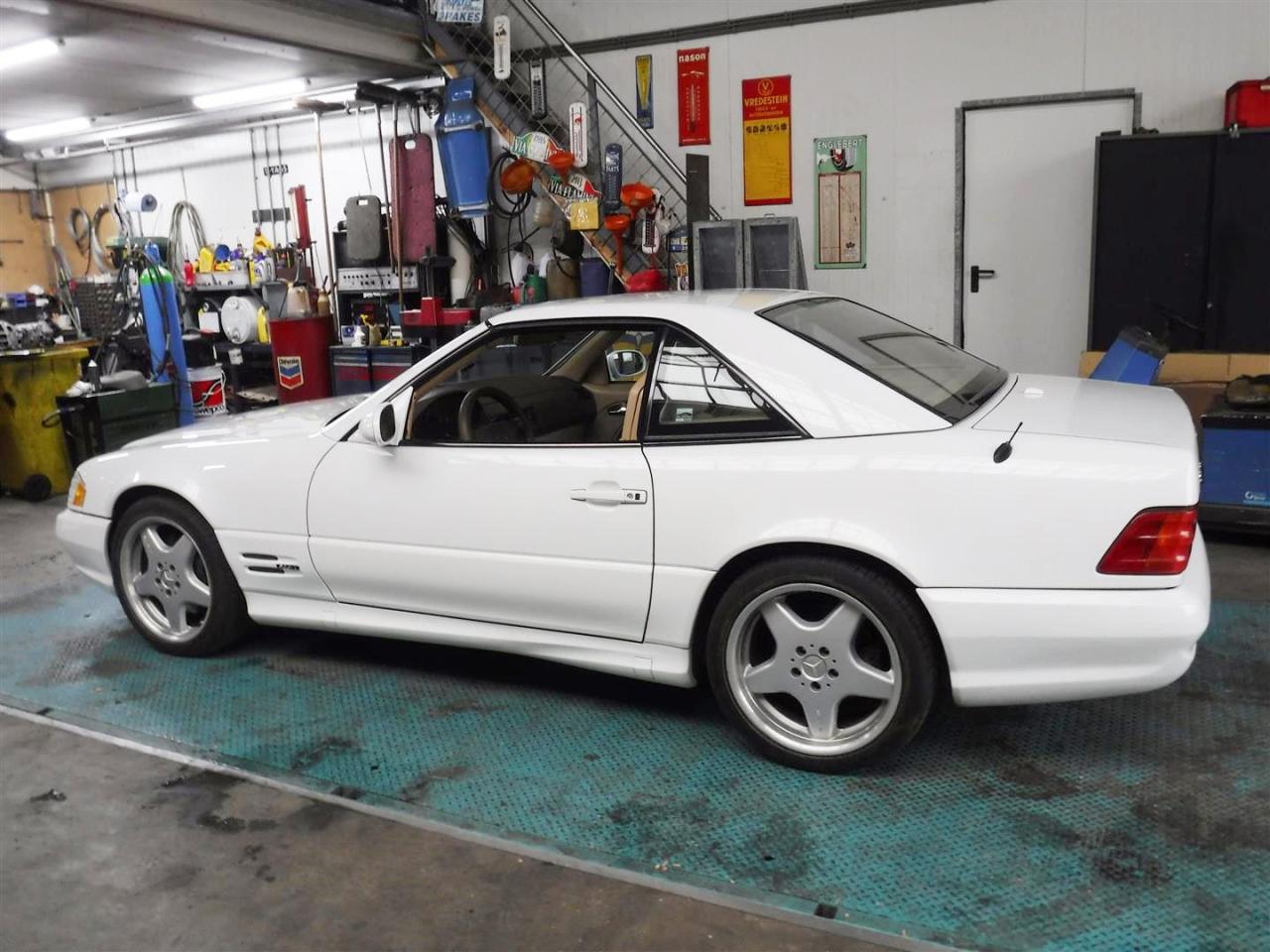 2000 Mercedes - Benz 500SL White