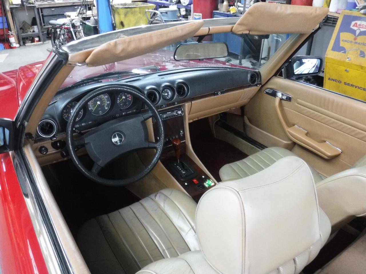 1985 Mercedes - Benz 380SL W107 Roadster red