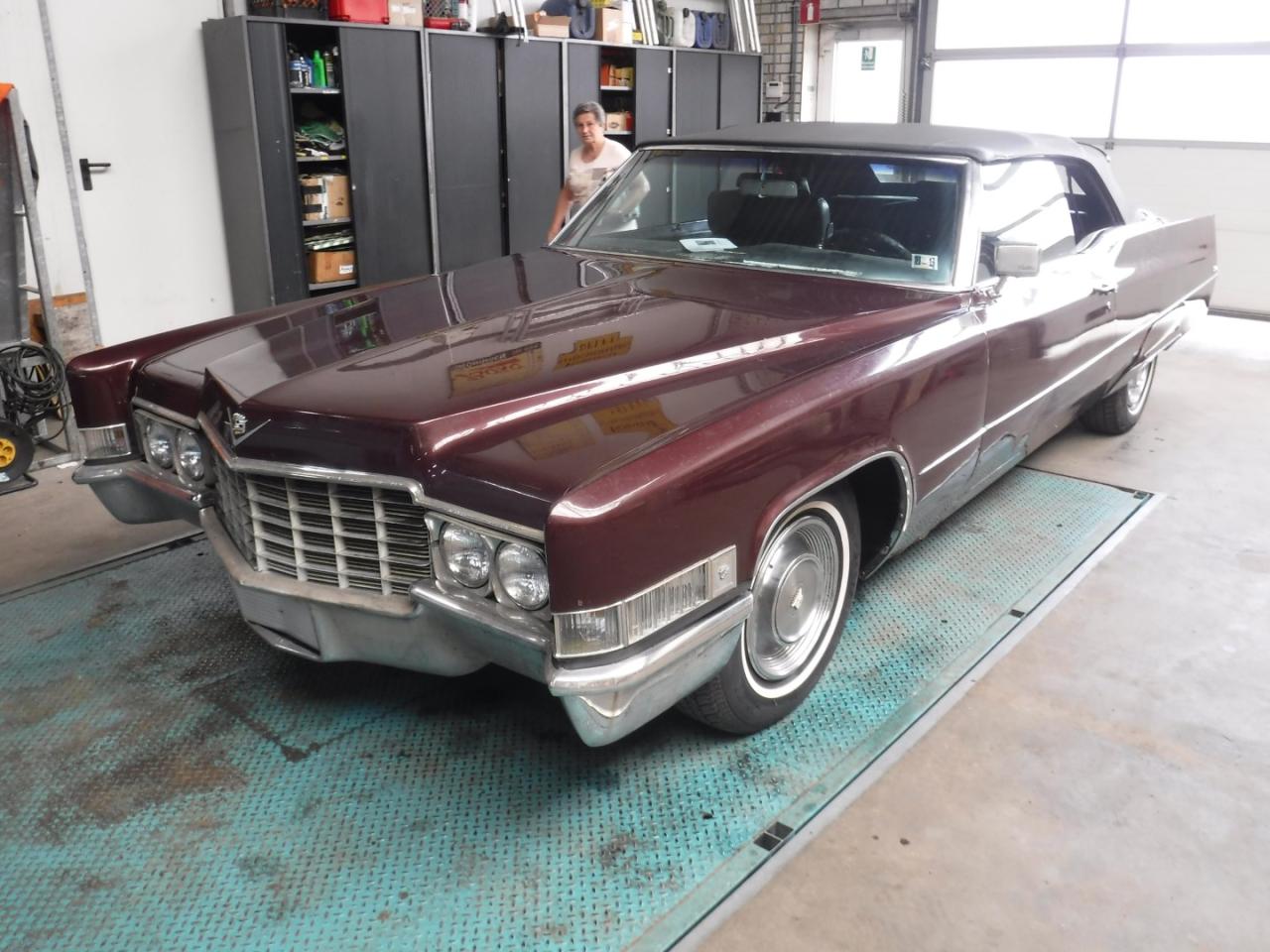 1969 Cadillac De Ville convertible 69