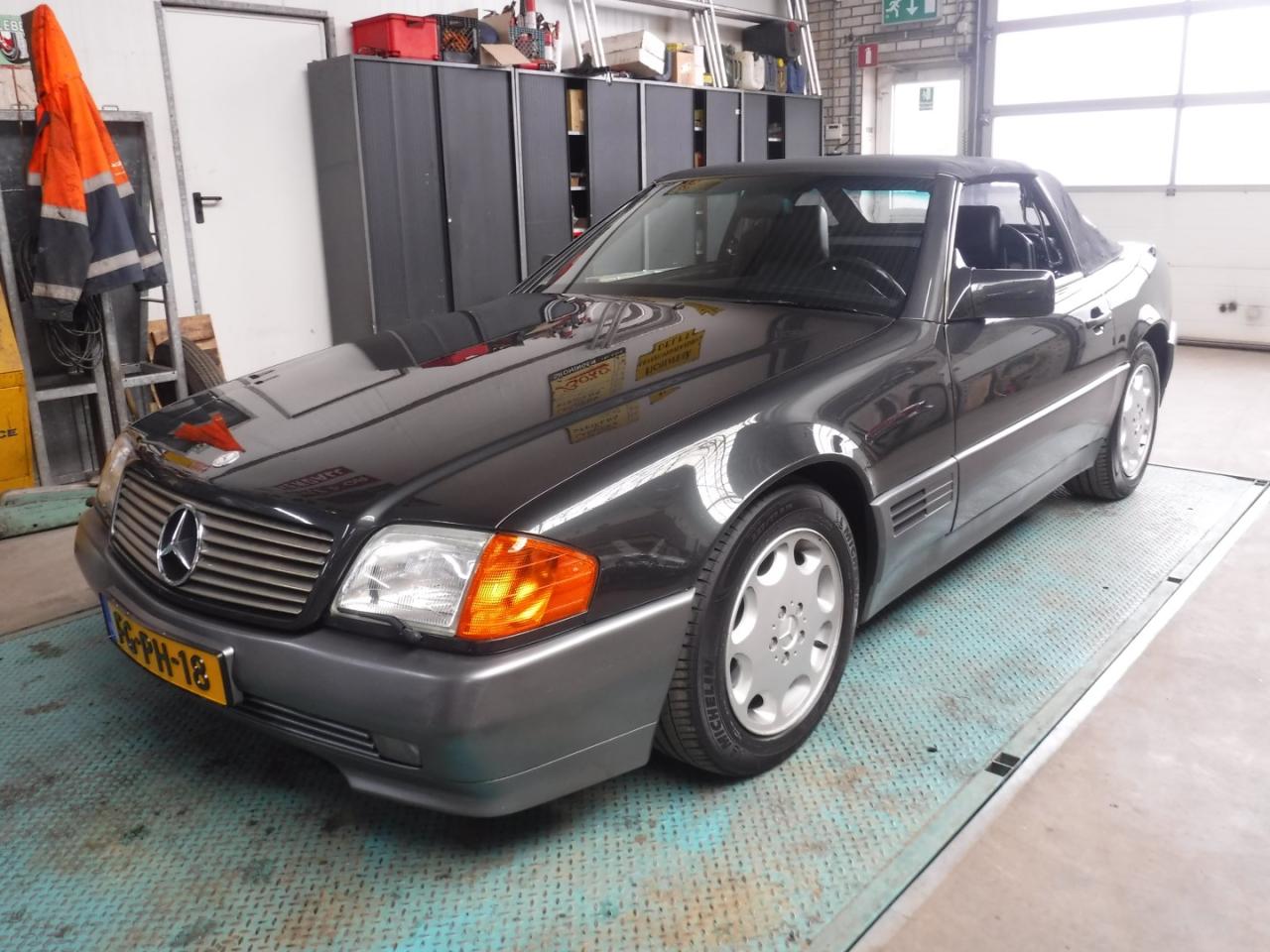 1992 Mercedes - Benz 300SL R129 - nr 64201