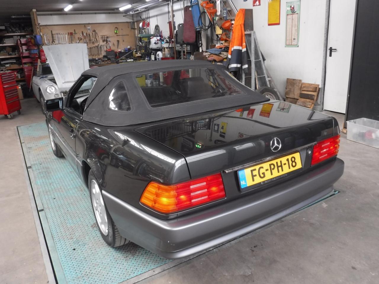 1992 Mercedes - Benz 300SL R129 - nr 64201