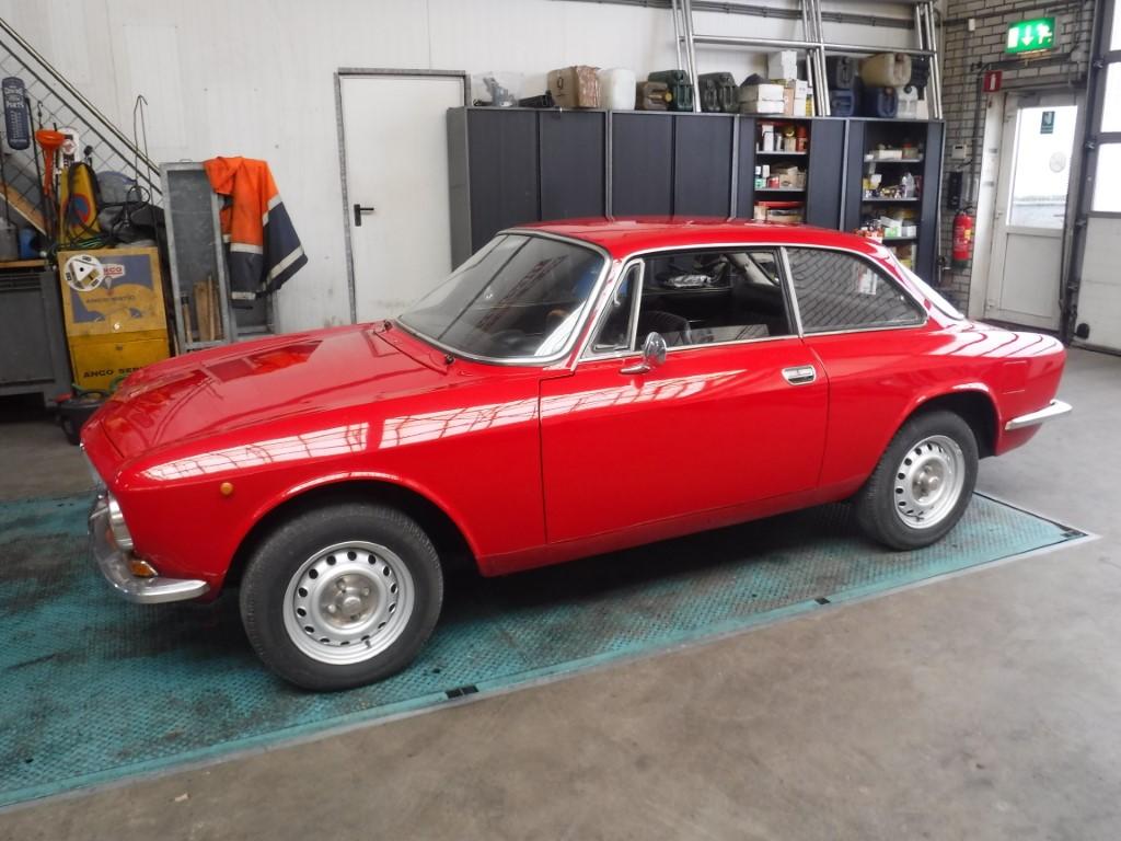 1972 Alfa Romeo Bertone 1300 GT jr  restored