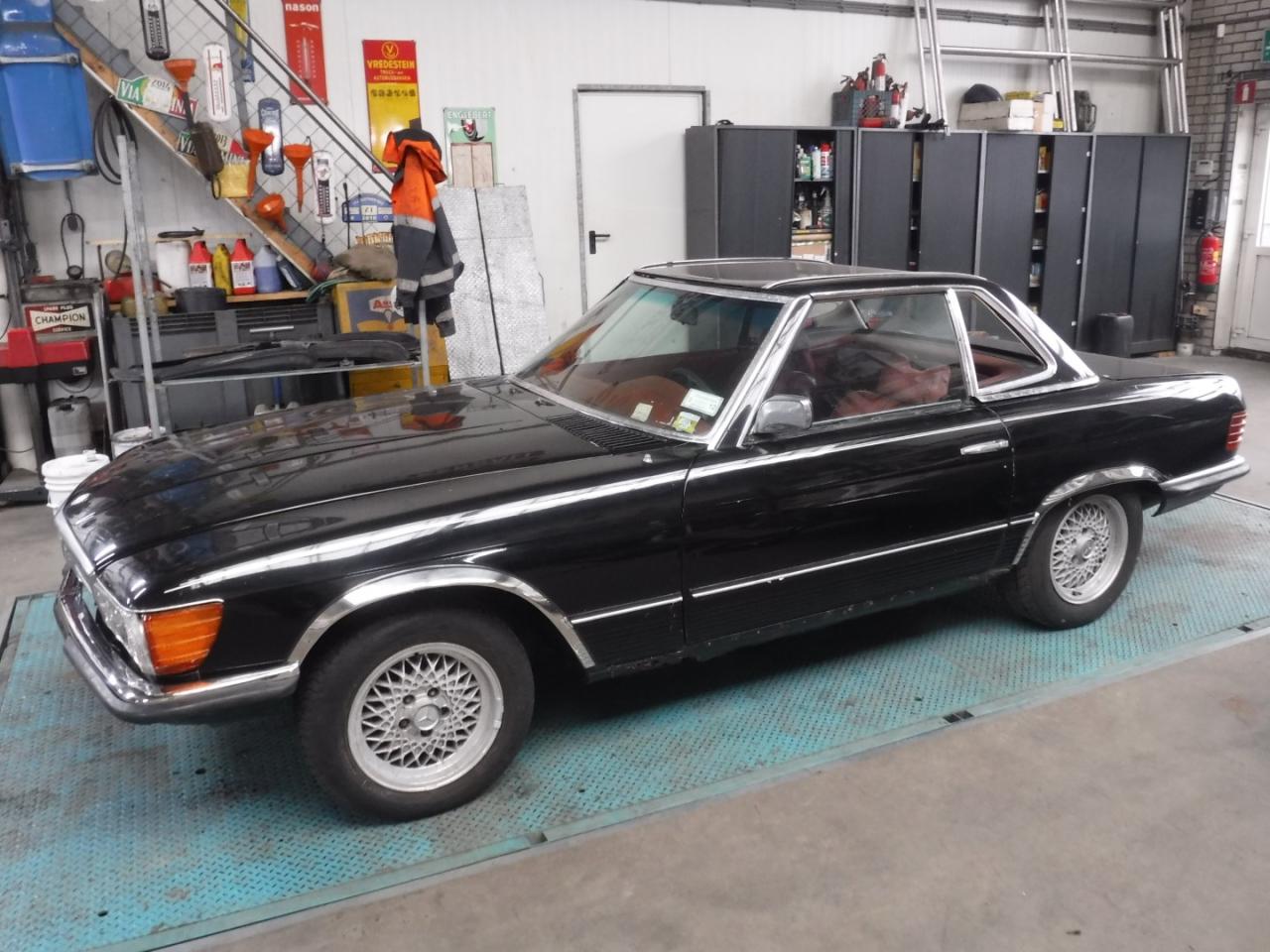 1973 Mercedes - Benz 450SL W107  &#039;&#039;73 black