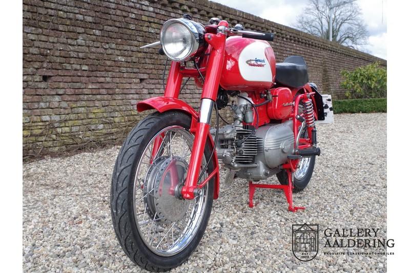 1962 Aermacchi - Harley Davidson Ala Verde 250