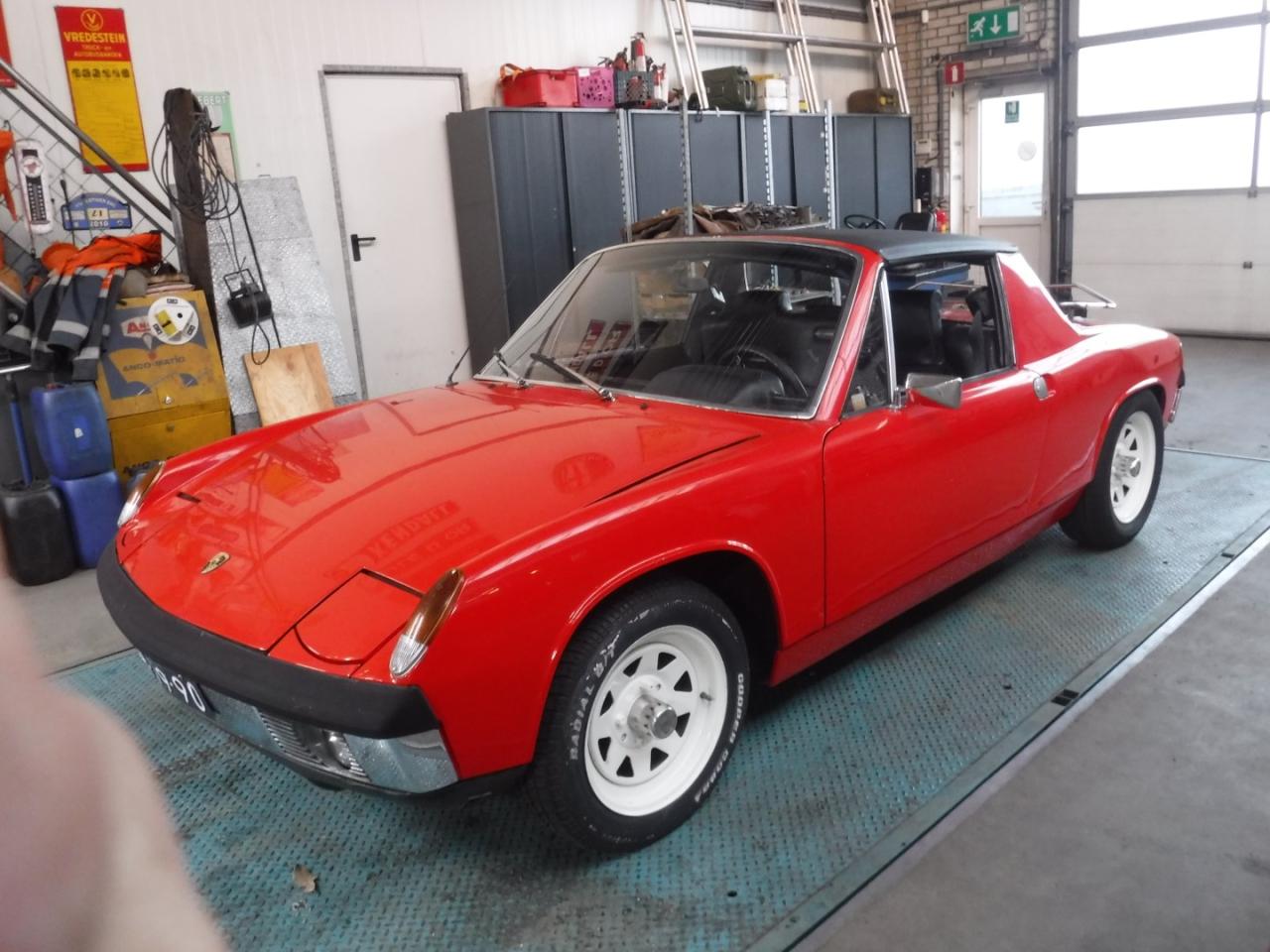 1971 Porsche 914 red  4171