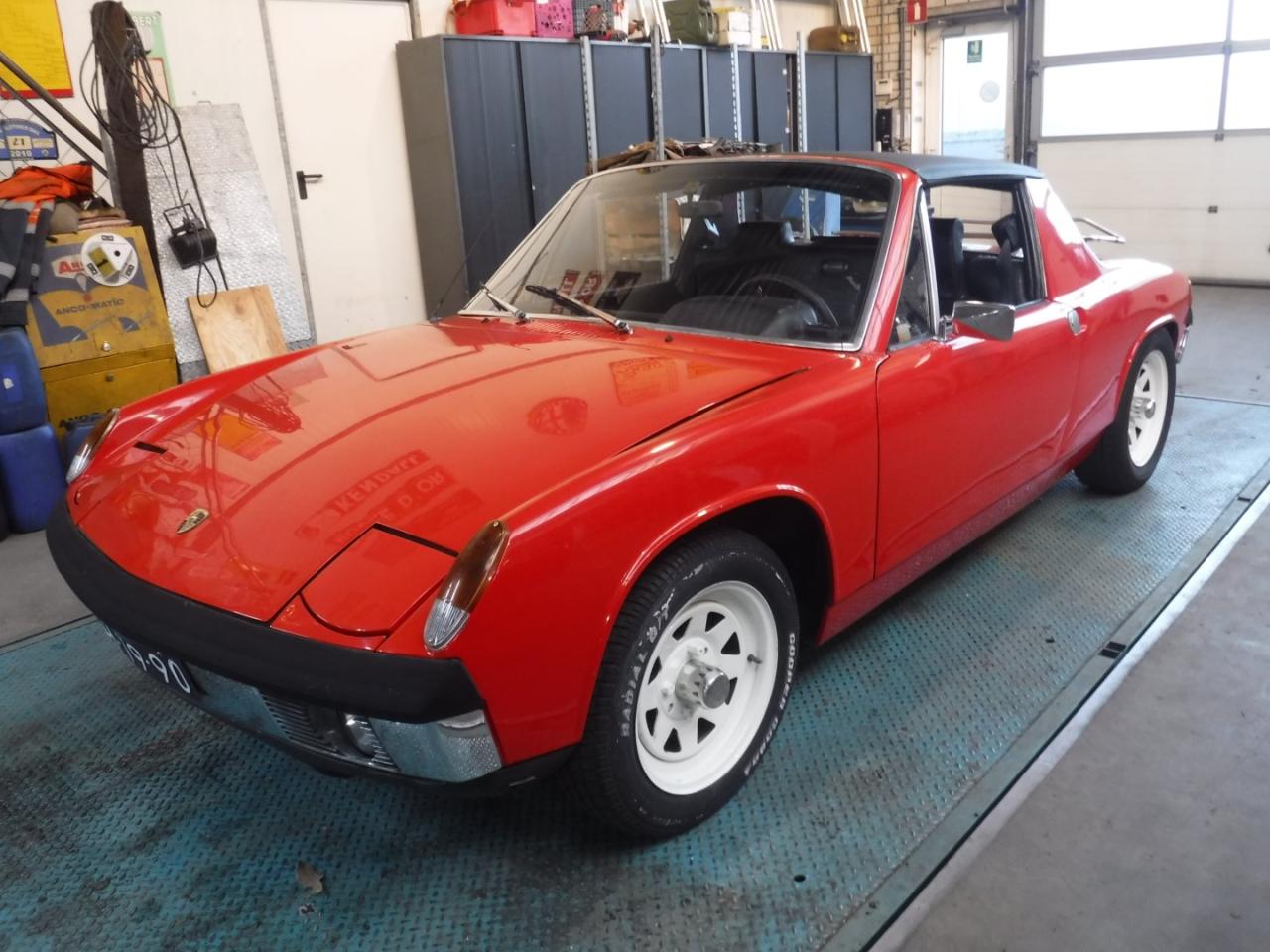 1971 Porsche 914 red  4171