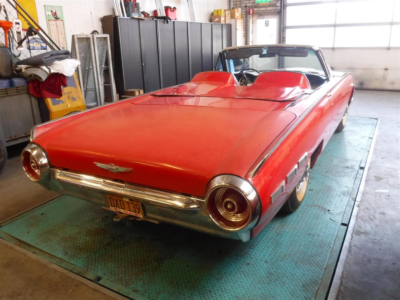 1962 Ford Thunderbird Roadster 1962