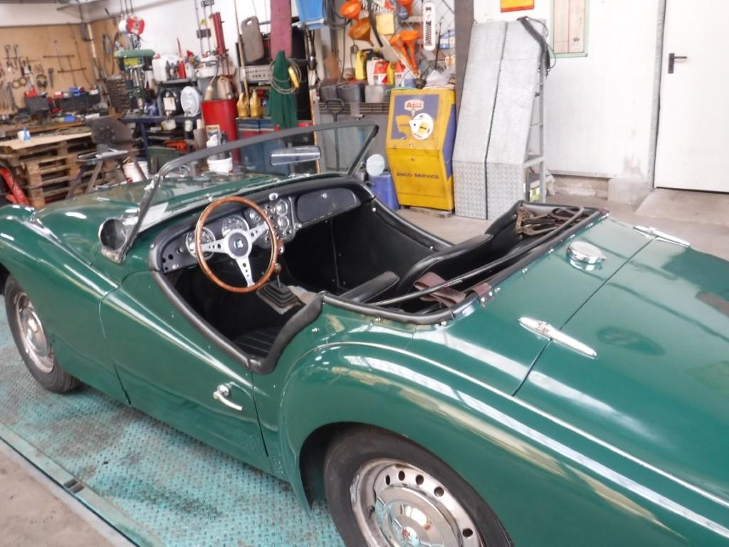 1960 Triumph TR3 small mouth green