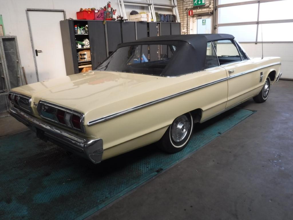 1966 Plymouth Fury 3 convertible