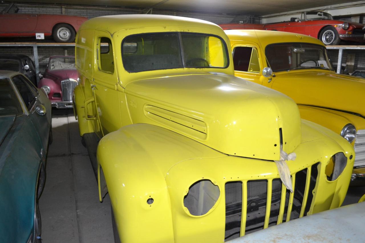 1947 Ford Panel truck &#039;&#039;47