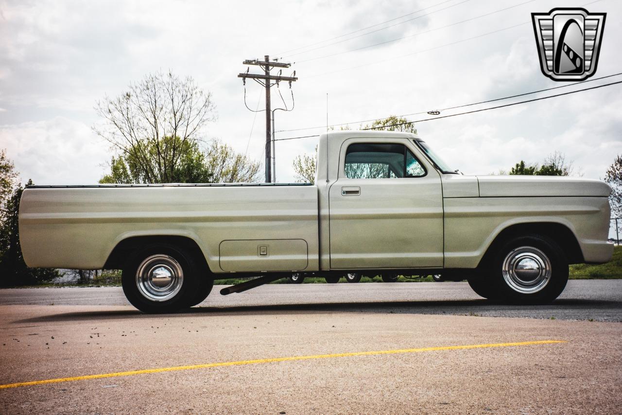 1969 Ford F100