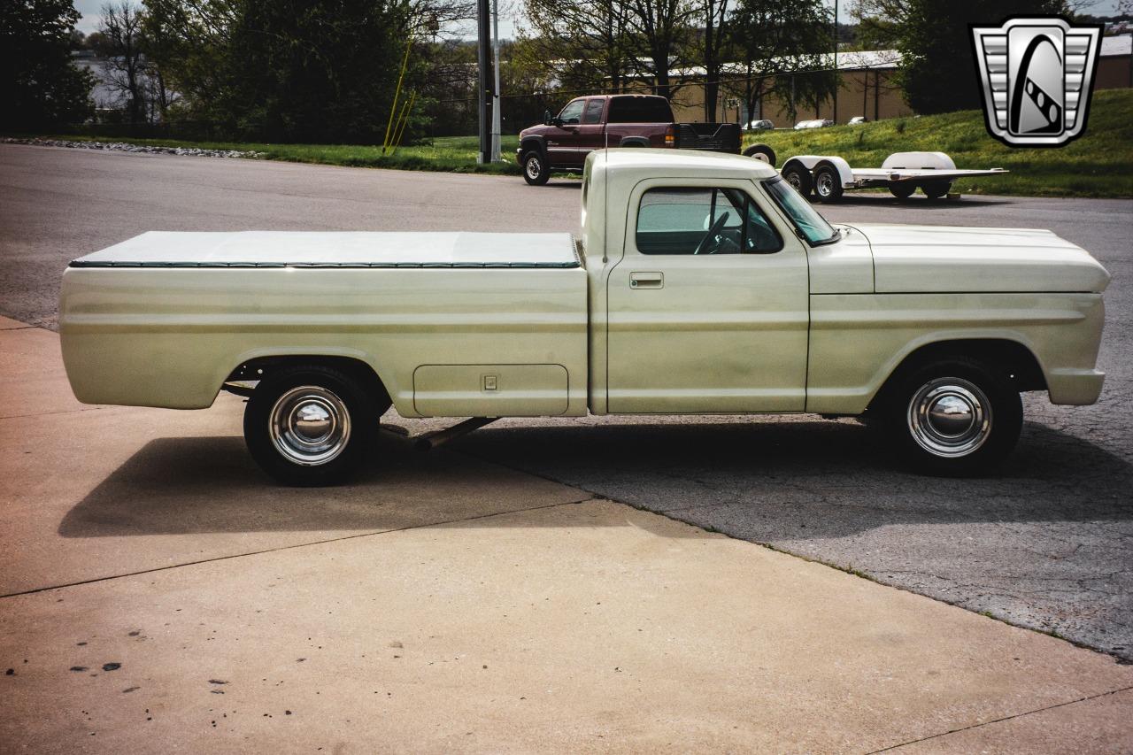 1969 Ford F100