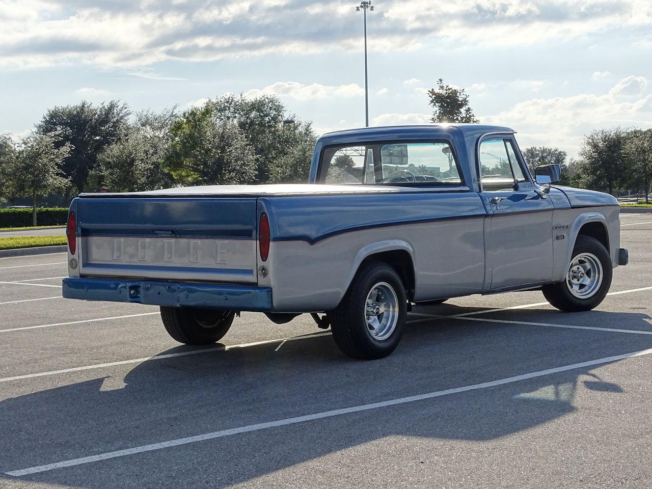 1968 Dodge D100