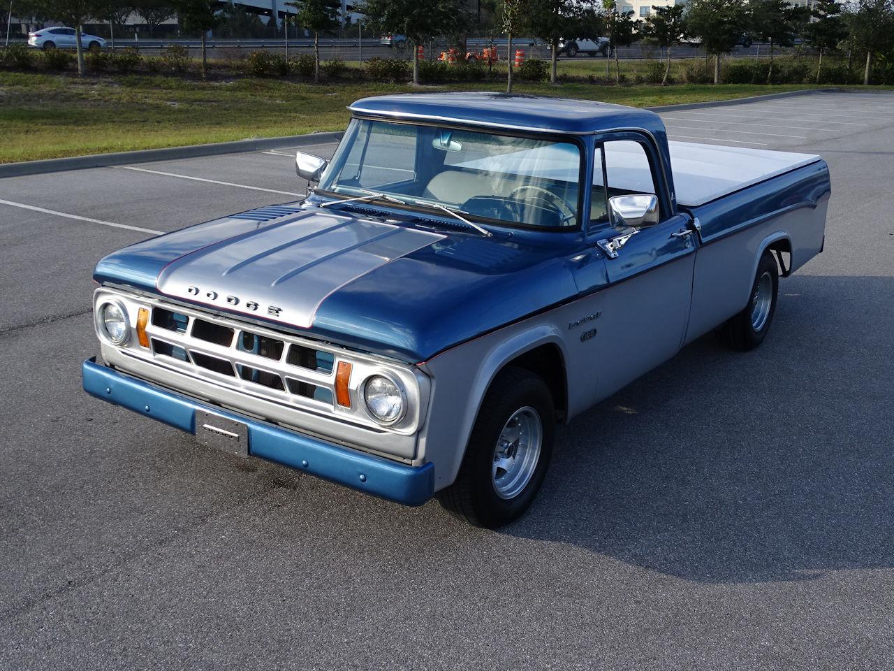 1968 Dodge D100