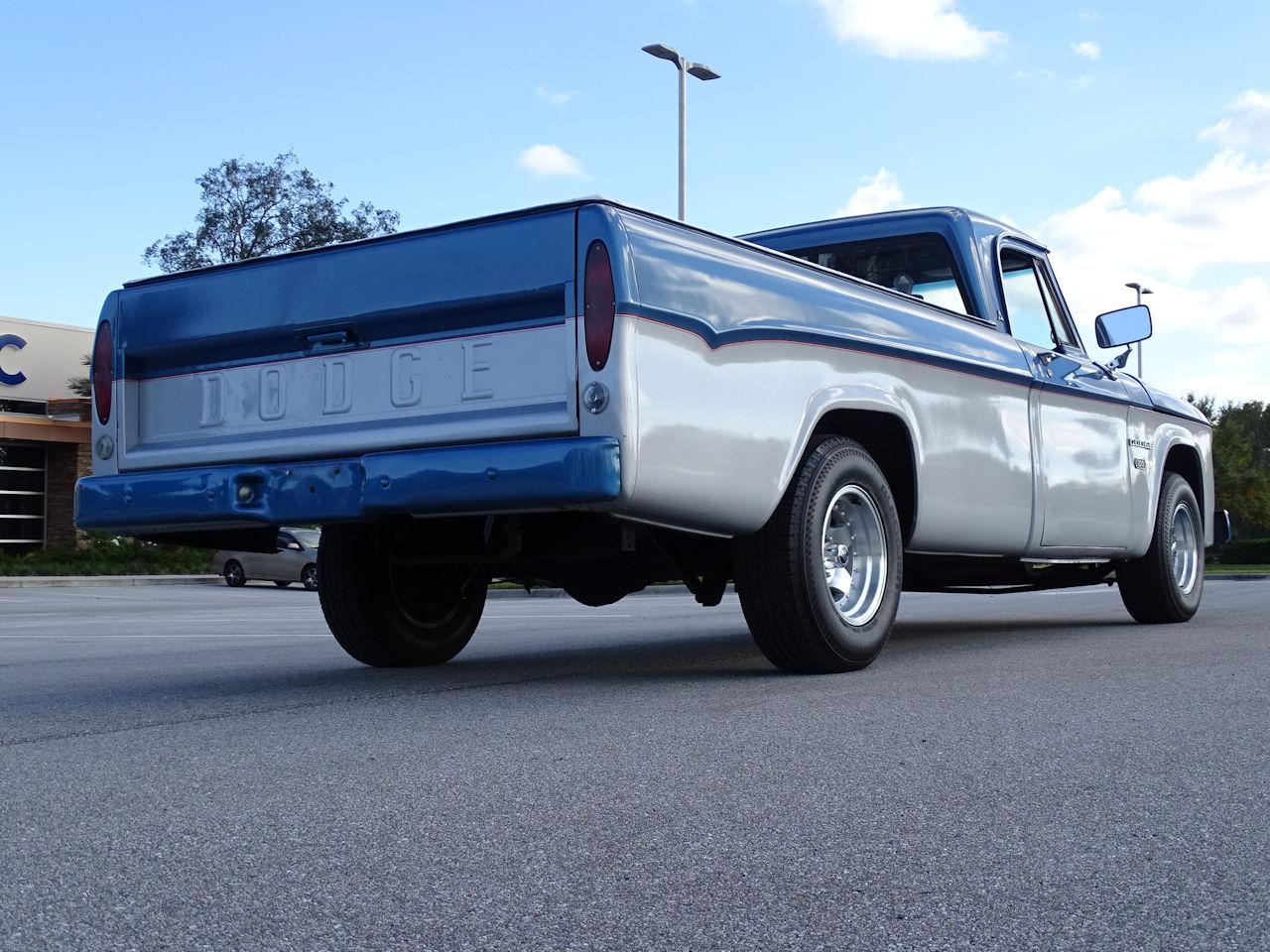 1968 Dodge D100