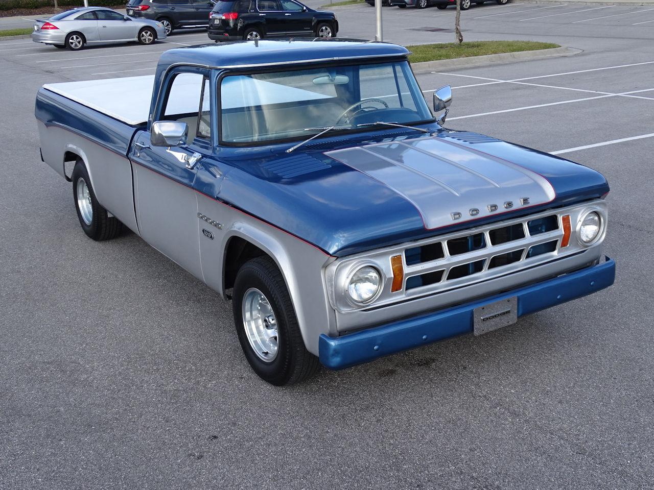 1968 Dodge D100