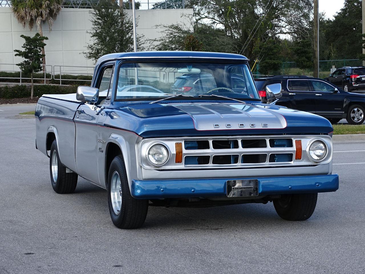 1968 Dodge D100