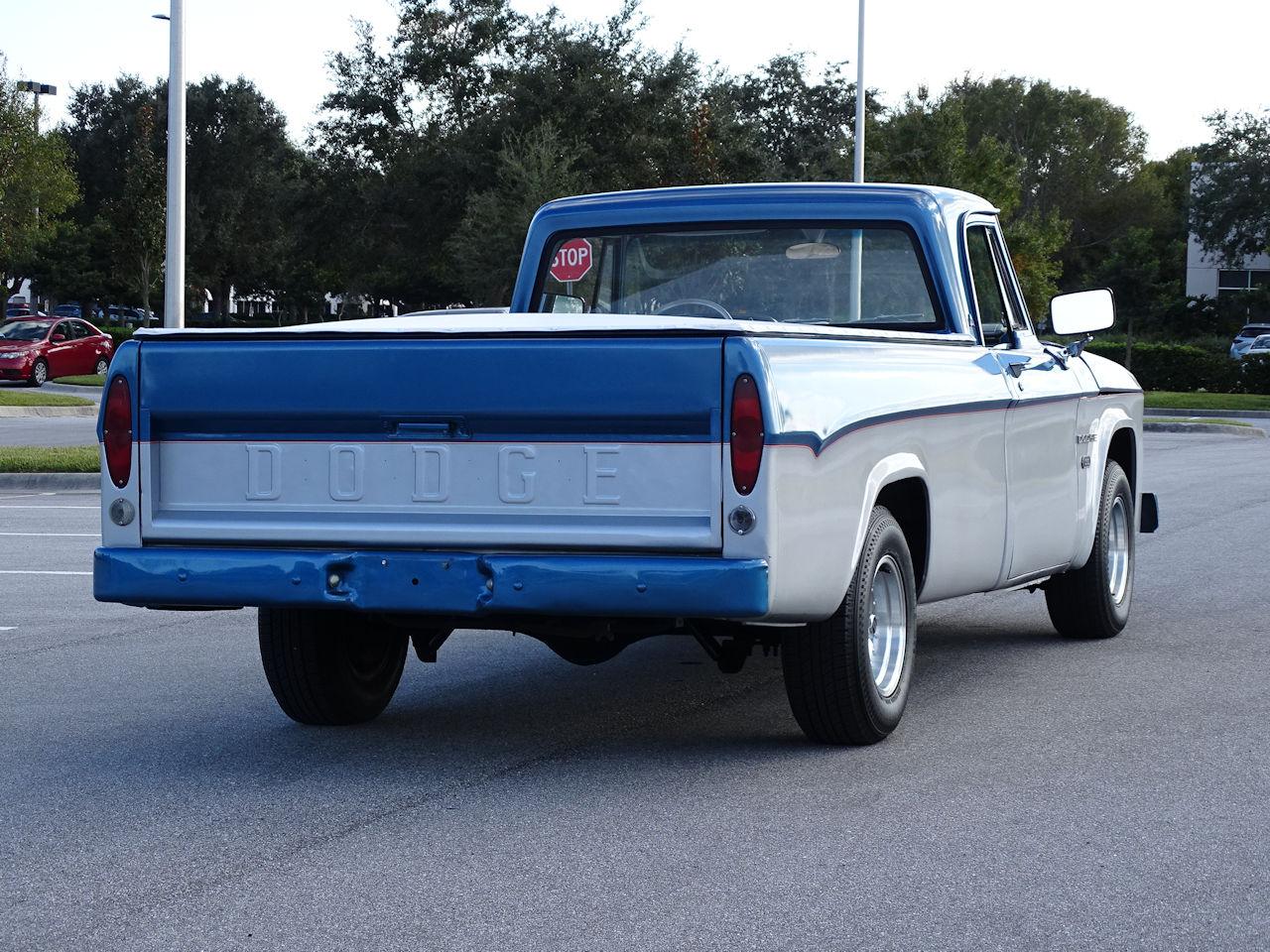 1968 Dodge D100