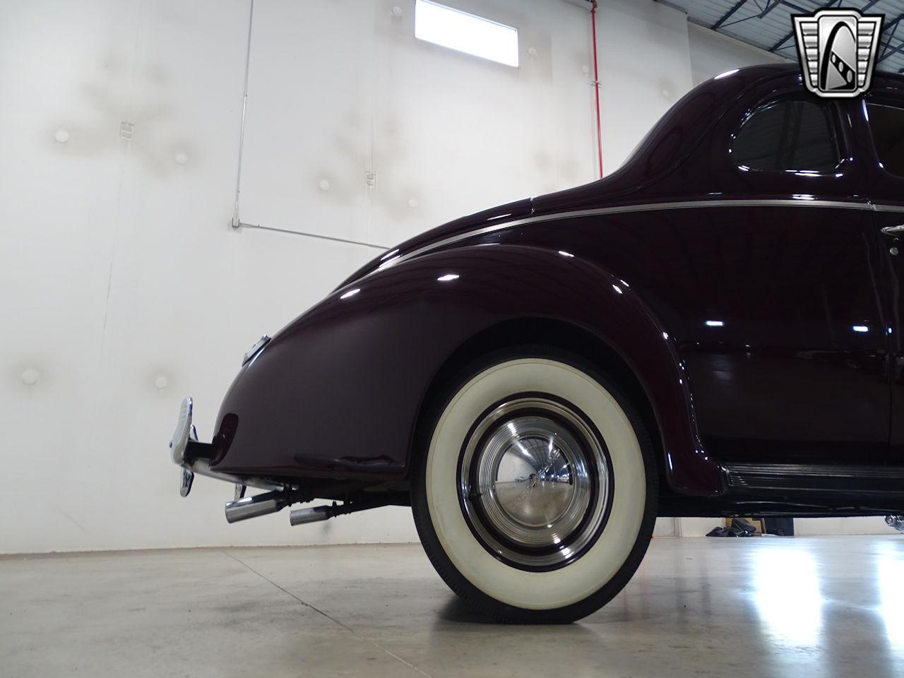 1940 Ford Deluxe