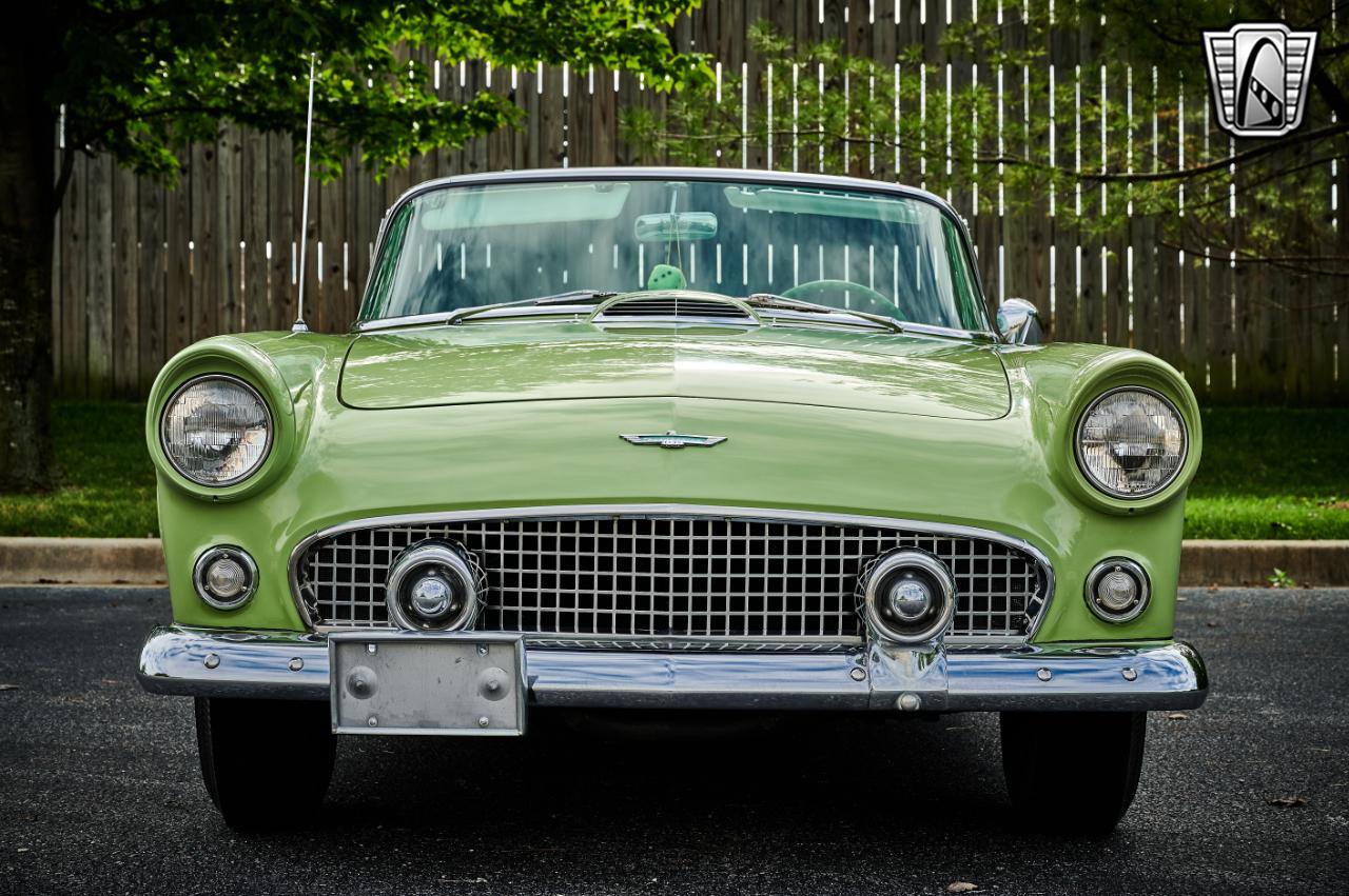 1956 Ford Thunderbird