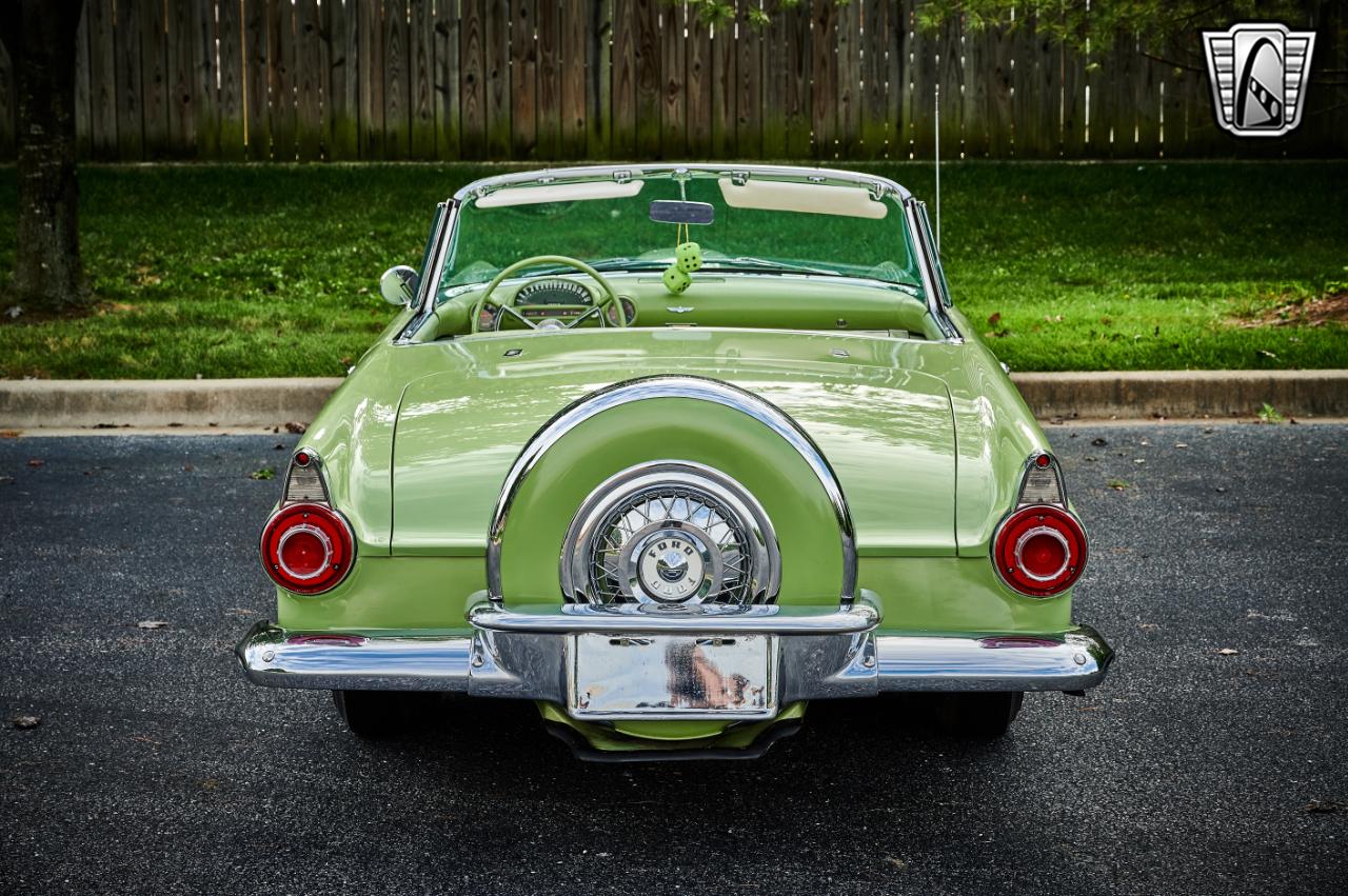 1956 Ford Thunderbird