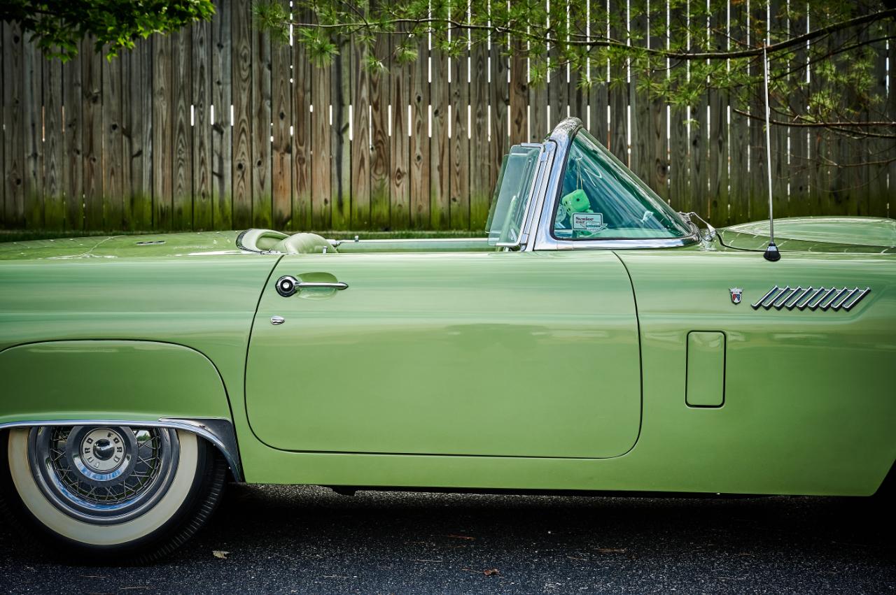 1956 Ford Thunderbird