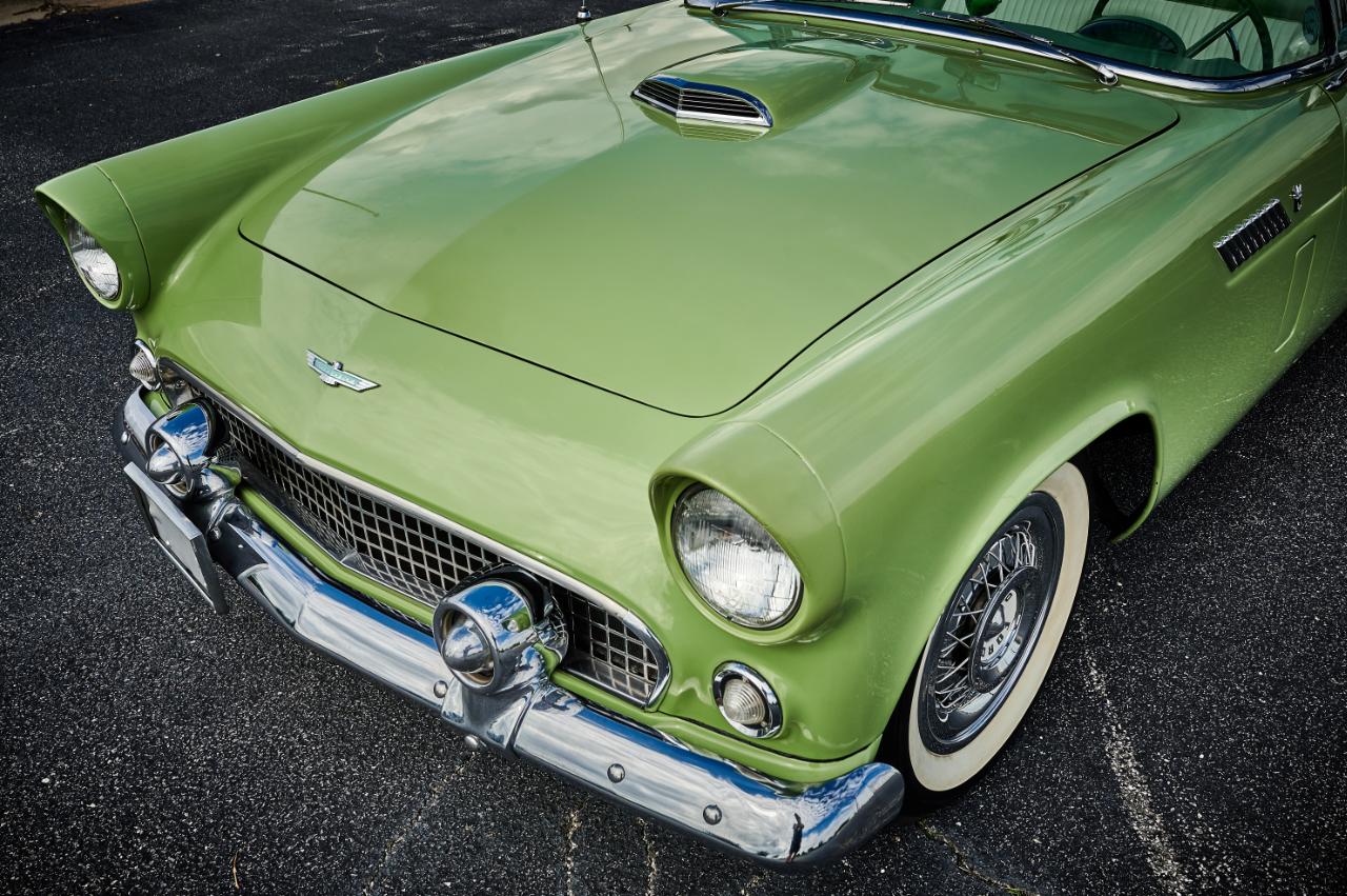 1956 Ford Thunderbird