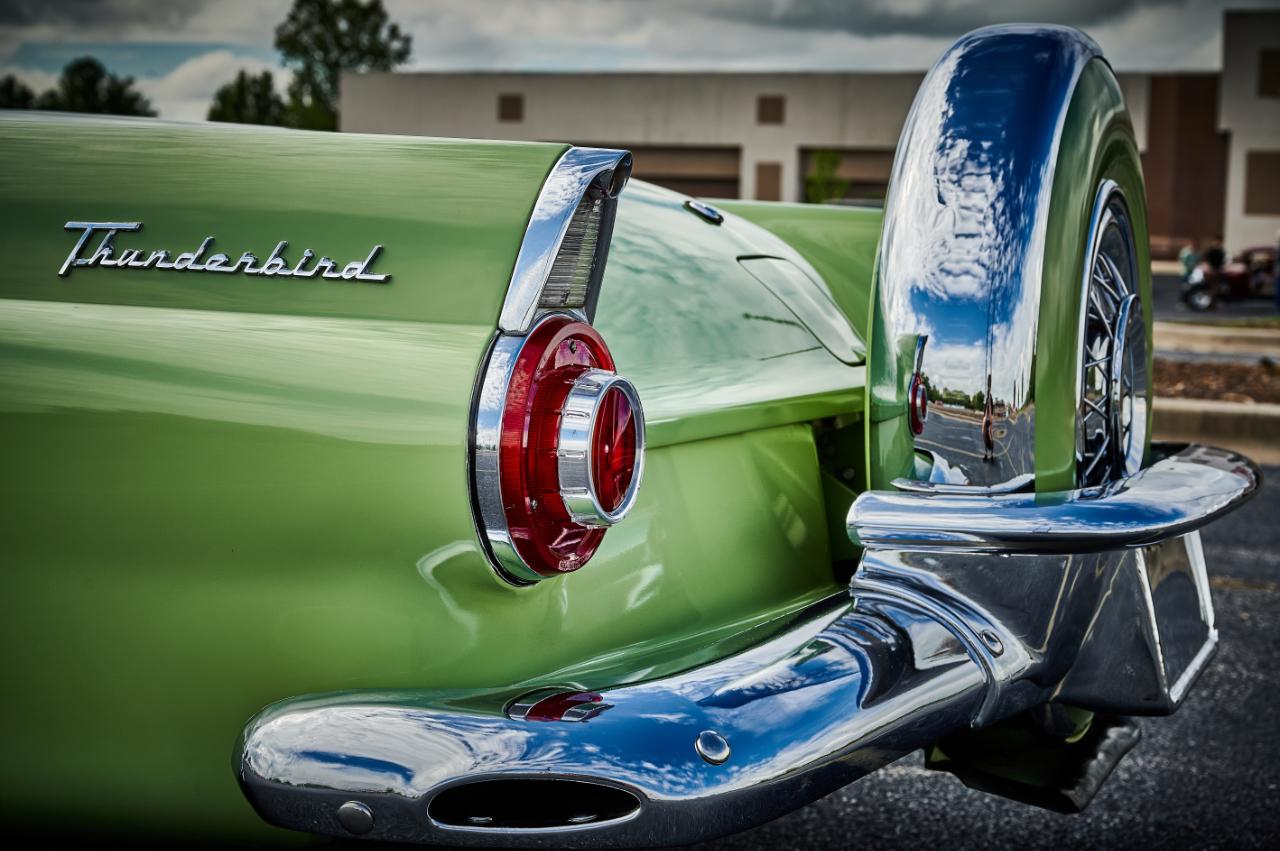 1956 Ford Thunderbird