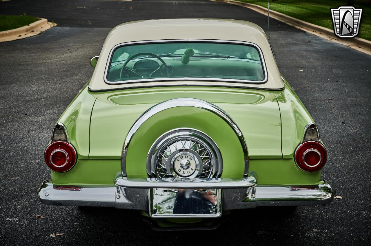 1956 Ford Thunderbird