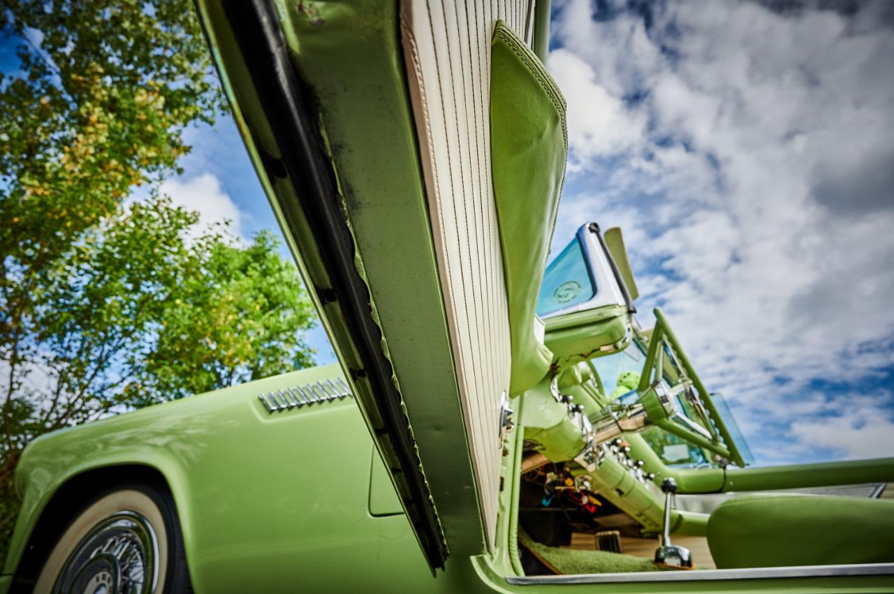 1956 Ford Thunderbird