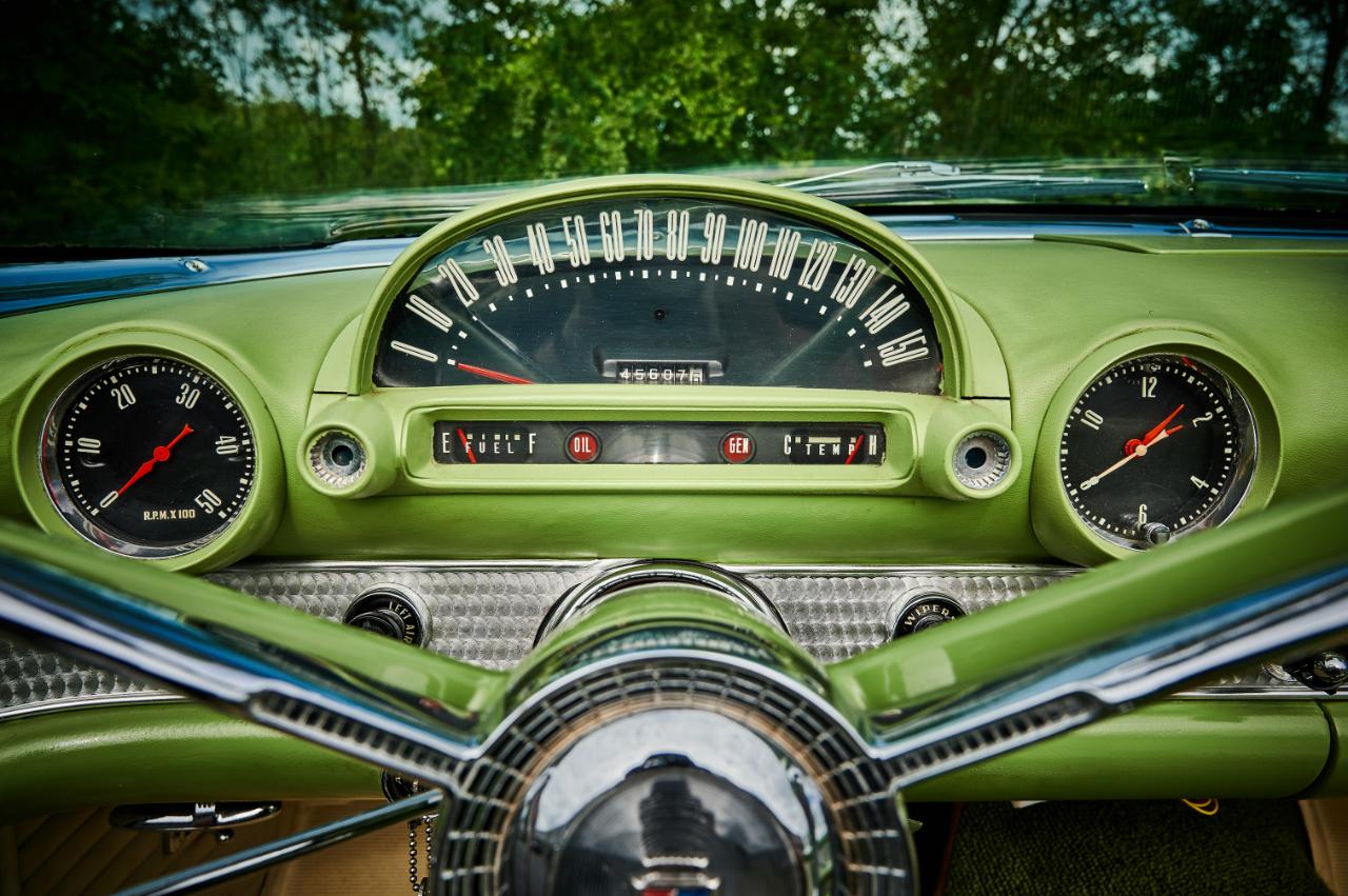 1956 Ford Thunderbird