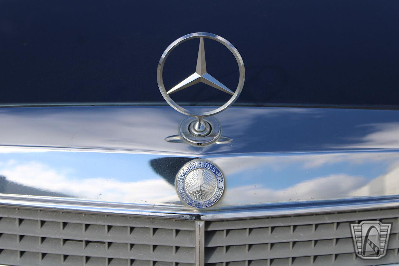 1981 Mercedes - Benz 500SEL