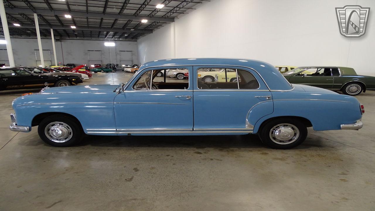 1959 Mercedes - Benz 220S