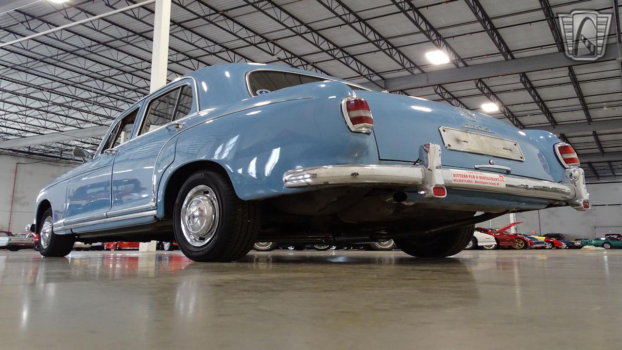 1959 Mercedes - Benz 220S