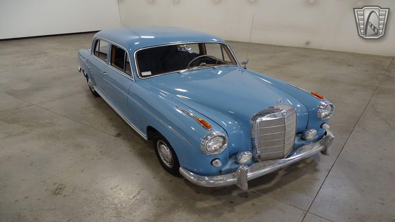 1959 Mercedes - Benz 220S