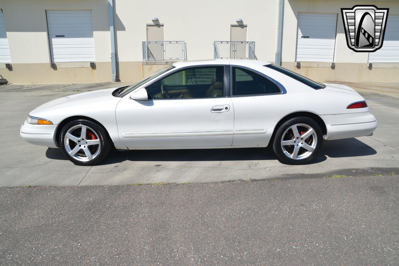 1996 Lincoln Mark VIII