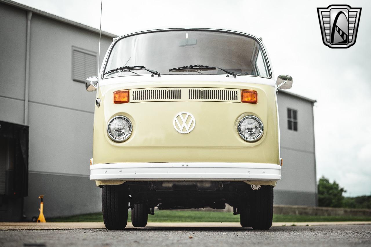 1975 Volkswagen Bus