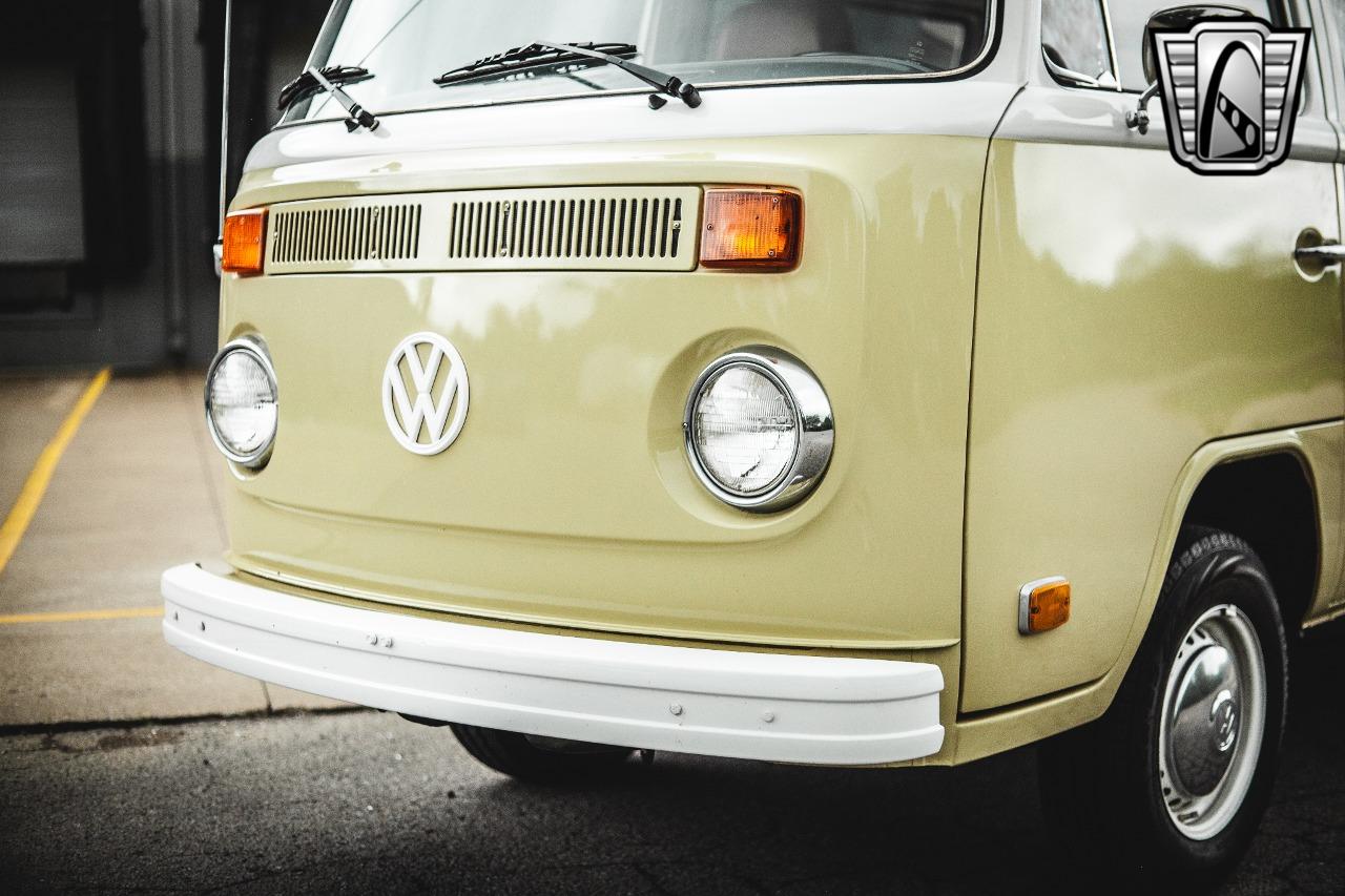 1975 Volkswagen Bus